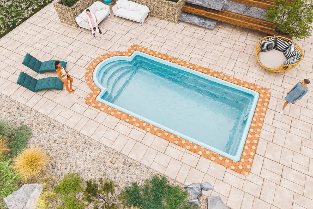 Композитный бассейн Элегант