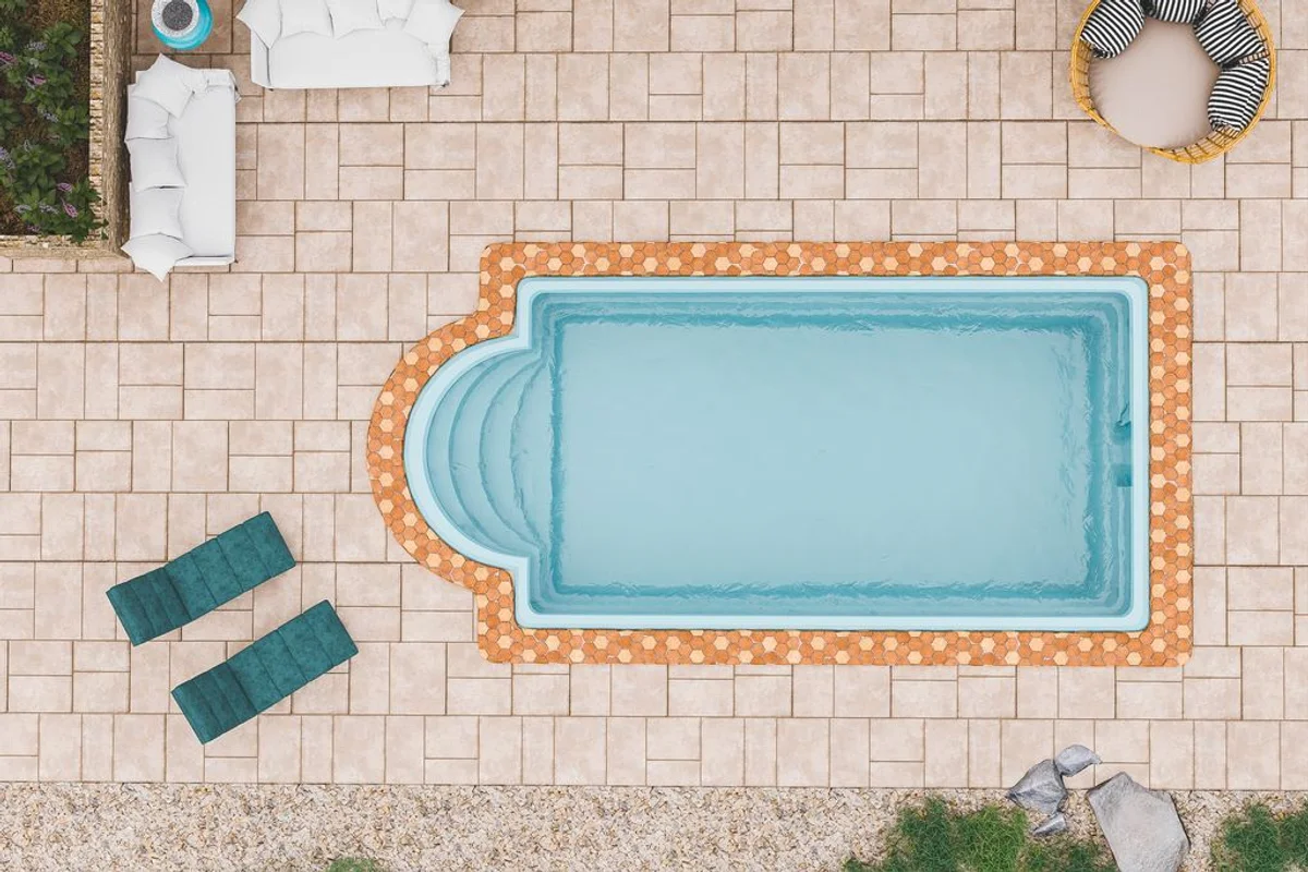 Композитный бассейн Элегант