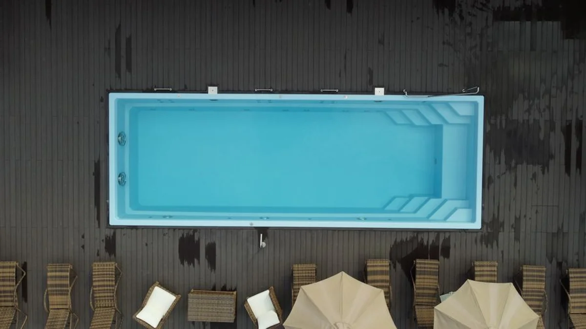 Композитный бассейн Ривьера 1000