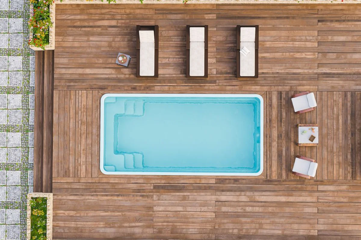 Композитный бассейн Эри 600