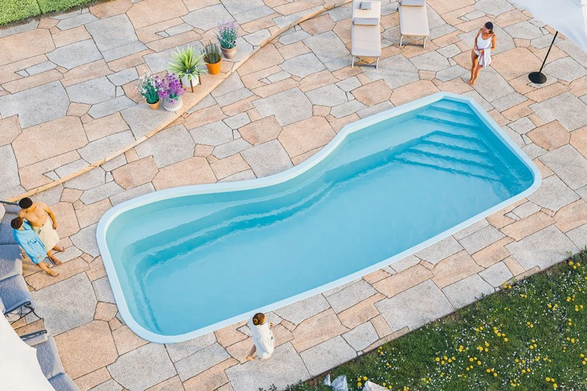 Композитный бассейн Гранд